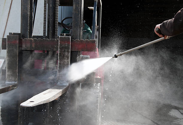 Best Parking Lot and Garage Cleaning  in Fremont, NC